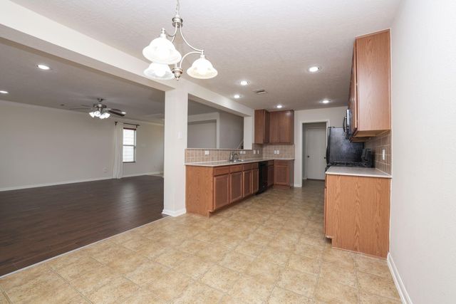 2814 Oriole Wood Court, Houston, TX 77038