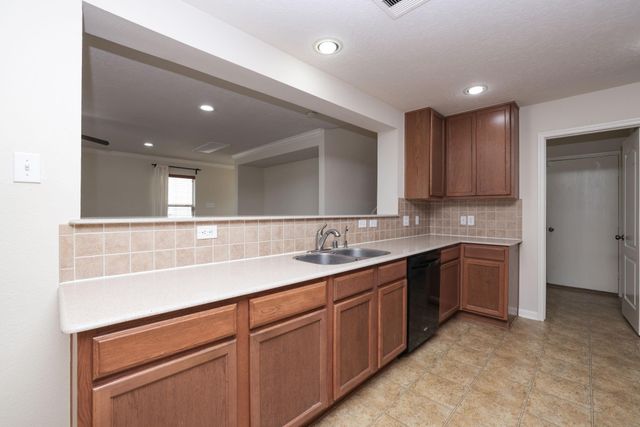 2814 Oriole Wood Court, Houston, TX 77038