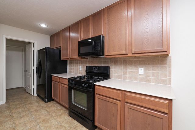 2814 Oriole Wood Court, Houston, TX 77038