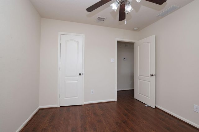 2814 Oriole Wood Court, Houston, TX 77038