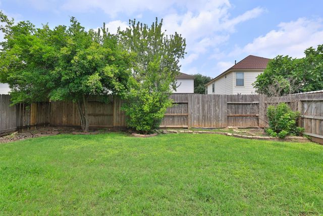 2814 Oriole Wood Court, Houston, TX 77038