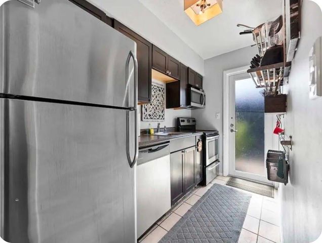 2225 NE 14th Avenue, Fort Lauderdale, FL 33305