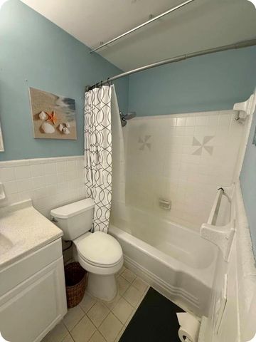 2225 NE 14th Avenue, Fort Lauderdale, FL 33305