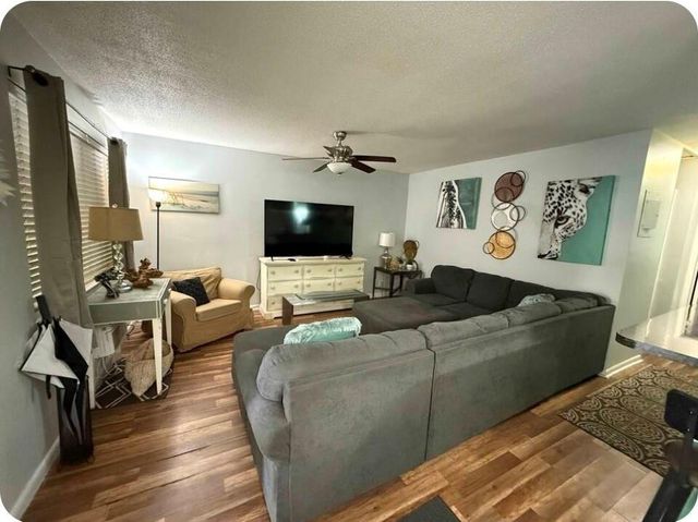 2225 NE 14th Avenue, Fort Lauderdale, FL 33305