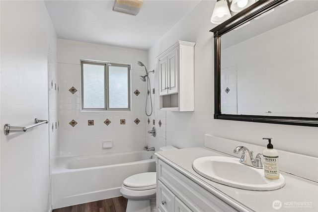 157 SW 313th Street, Federal Way, WA 98023