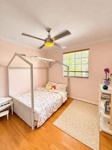 131 Cameron Court, Weston, FL 33326