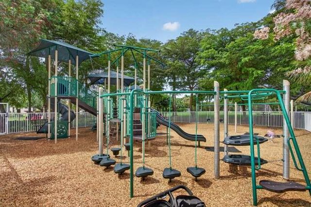 131 Cameron Court, Weston, FL 33326