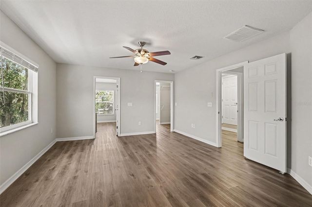 5729 SWEET WILLIAM TERRACE, Land O Lakes, FL 34639