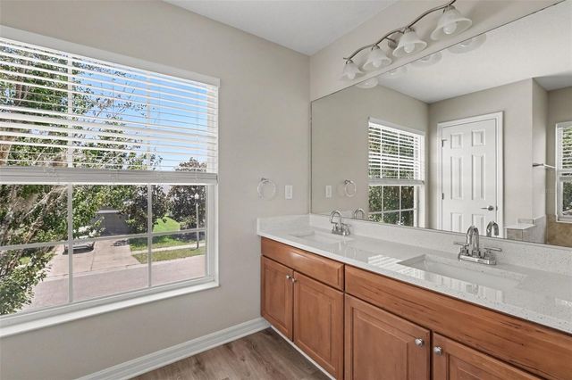 5729 SWEET WILLIAM TERRACE, Land O Lakes, FL 34639