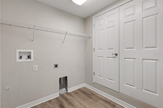 5729 SWEET WILLIAM TERRACE, Land O Lakes, FL 34639