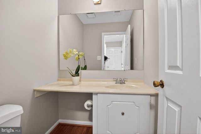 7140 HAMOR LN, Springfield, VA 22153