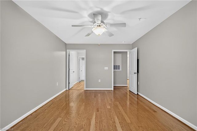 7108 W Friendly Avenue, Greensboro, NC 27410