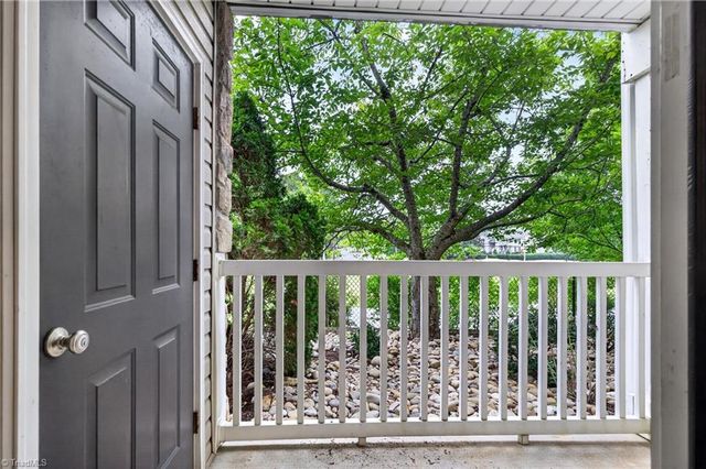 7108 W Friendly Avenue, Greensboro, NC 27410