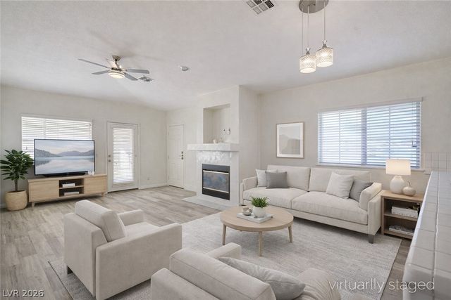 3327 Erva Street 207, Las Vegas, NV 89117