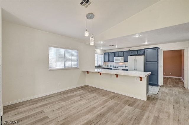 3327 Erva Street 207, Las Vegas, NV 89117