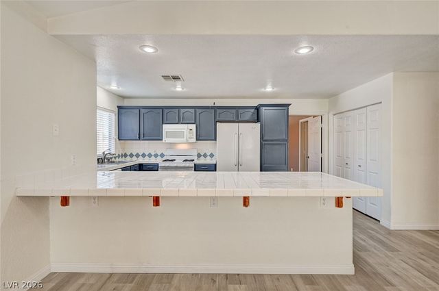 3327 Erva Street 207, Las Vegas, NV 89117