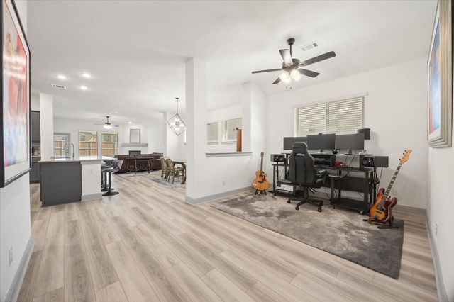 6020 Poolside Way, Royse City, TX 75189