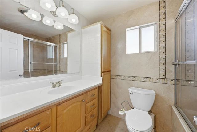 216 N Kennebec Drive, Anaheim, CA 92807