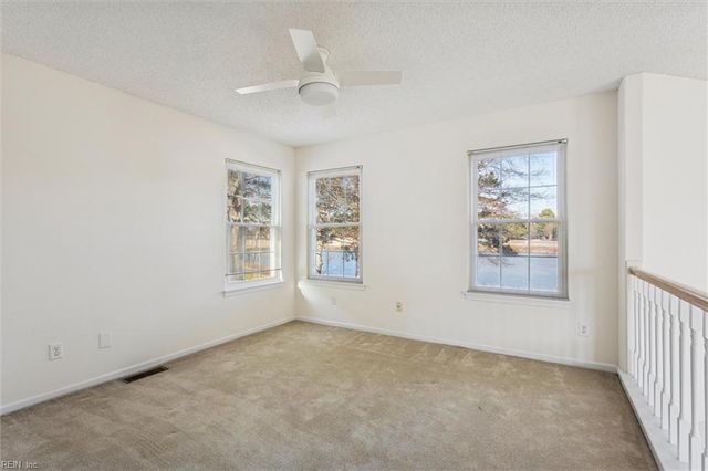 959 Nicklaus DR, Newport News, VA 23602