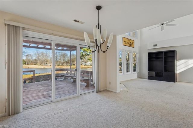 959 Nicklaus DR, Newport News, VA 23602