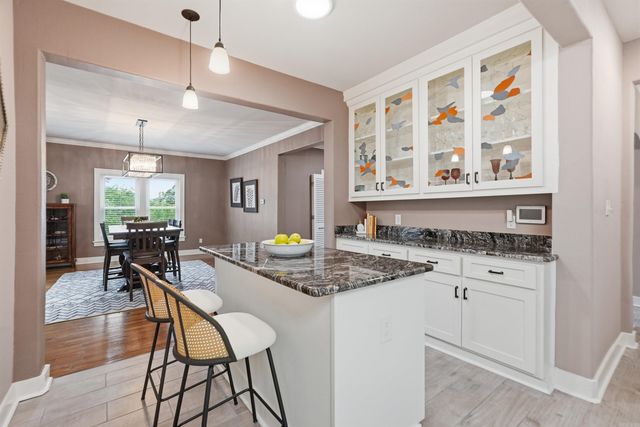 4001 Cedar Hill Road, Little Rock, AR 72205