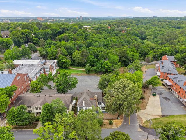 4001 Cedar Hill Road, Little Rock, AR 72205