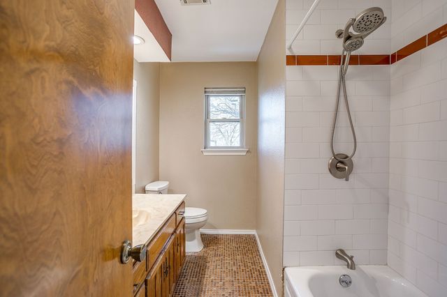 620 Donna Court, Burleson, TX 76028