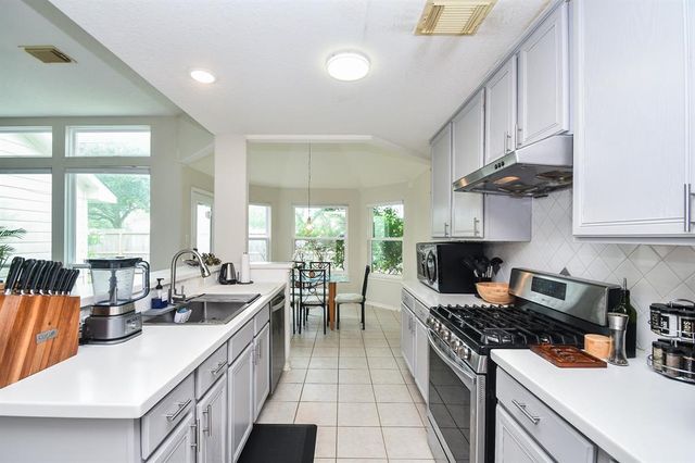 1026 Jasons Bend Drive, Sugar Land, TX 77479