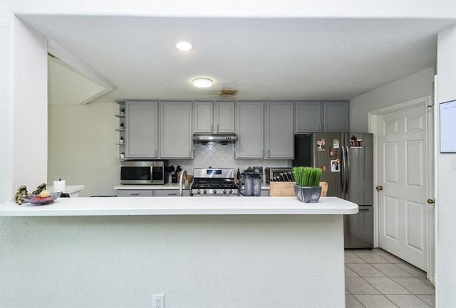 1026 Jasons Bend Drive, Sugar Land, TX 77479
