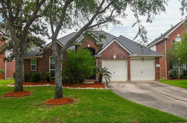 1026 Jasons Bend Drive, Sugar Land, TX 77479
