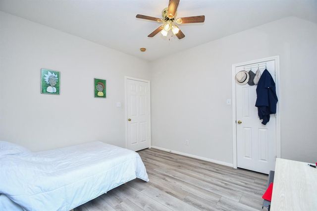 1026 Jasons Bend Drive, Sugar Land, TX 77479