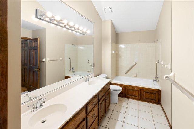 417 95th Lane NW, Coon Rapids, MN 55433