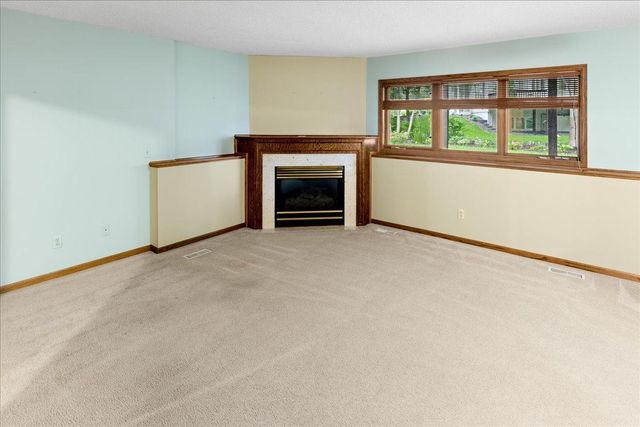 417 95th Lane NW, Coon Rapids, MN 55433