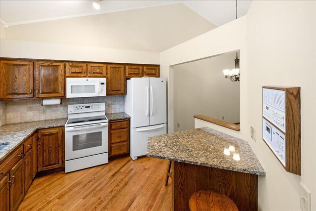 417 95th Lane NW, Coon Rapids, MN 55433