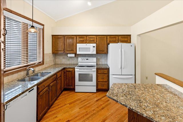 417 95th Lane NW, Coon Rapids, MN 55433