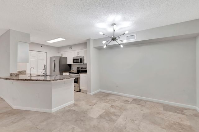 3113 Clint Moore Road 104, Boca Raton, FL 33496