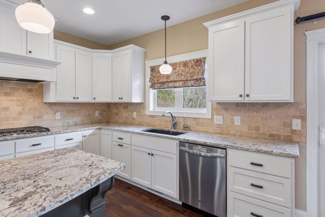 3824 Pascolo Bend, Chaska, MN 55318