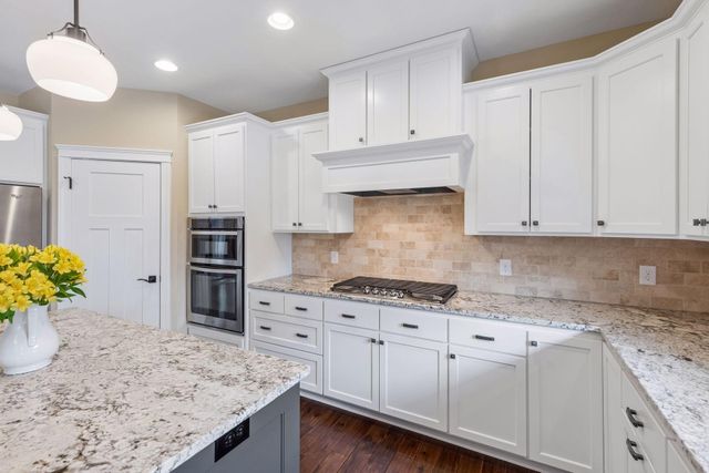 3824 Pascolo Bend, Chaska, MN 55318