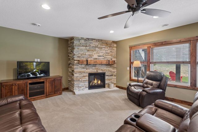 3824 Pascolo Bend, Chaska, MN 55318