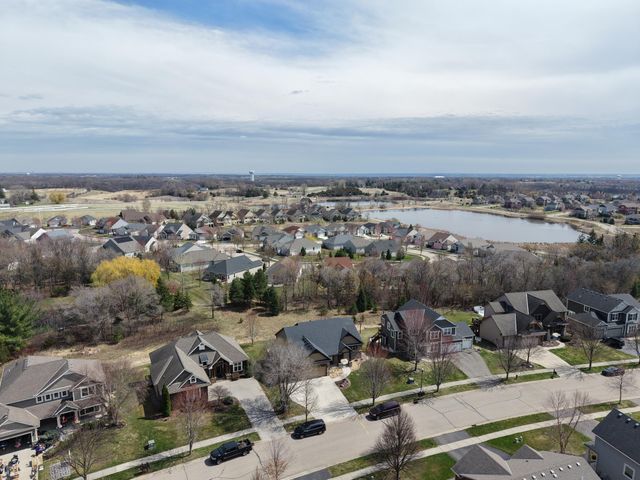 3824 Pascolo Bend, Chaska, MN 55318