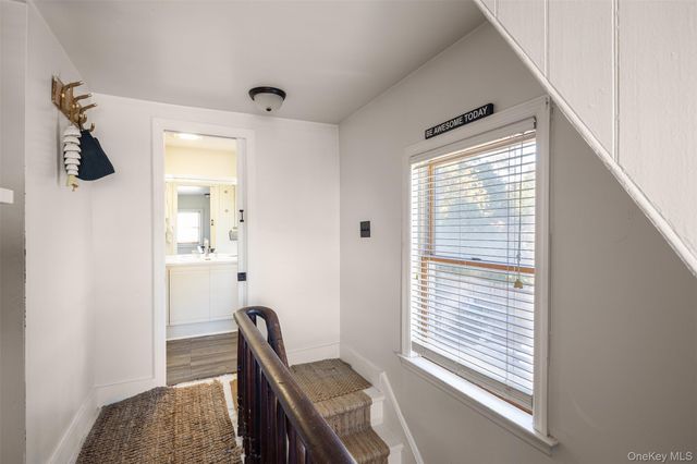 428 Montauk Highway, East Moriches, NY 11940