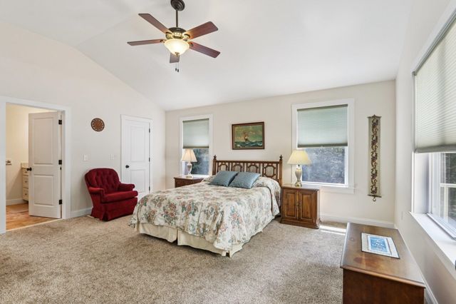 14 Coleman Court, Seabrook, NH 03874