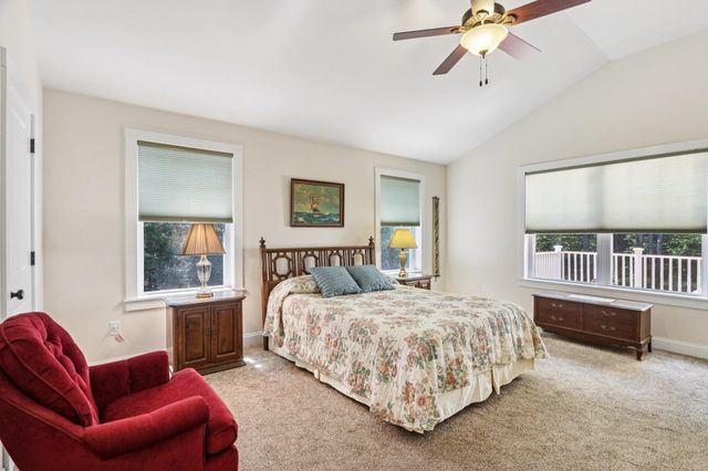 14 Coleman Court, Seabrook, NH 03874