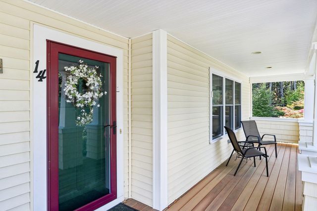 14 Coleman Court, Seabrook, NH 03874