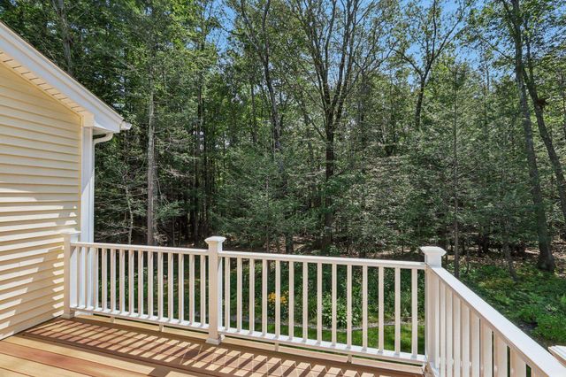 14 Coleman Court, Seabrook, NH 03874