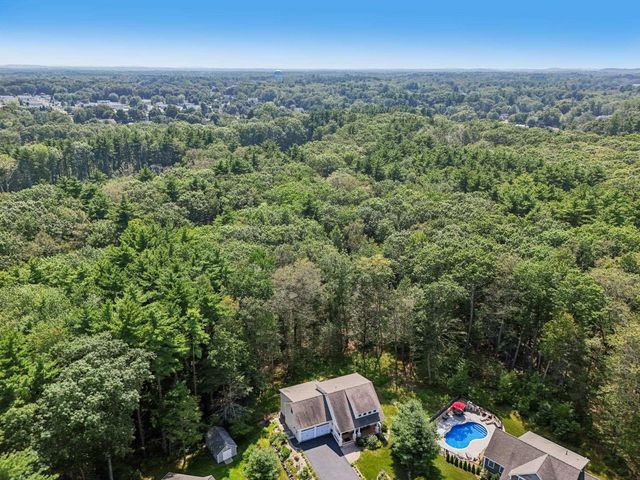 14 Coleman Court, Seabrook, NH 03874