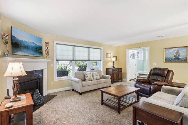 14 Coleman Court, Seabrook, NH 03874