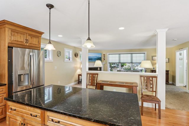 14 Coleman Court, Seabrook, NH 03874