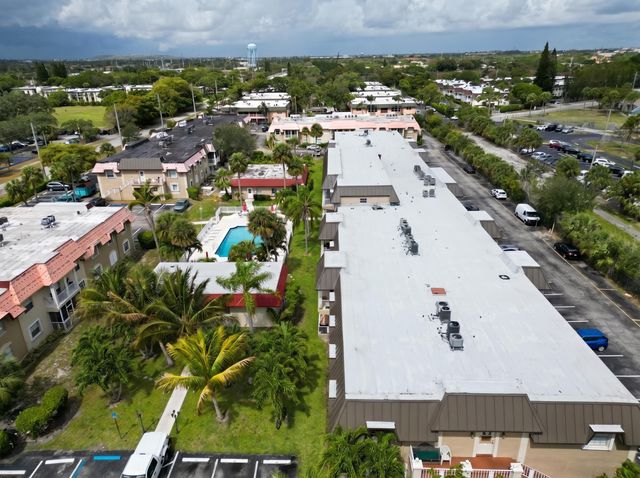 495 SE 8th Street 140, Deerfield Beach, FL 33441