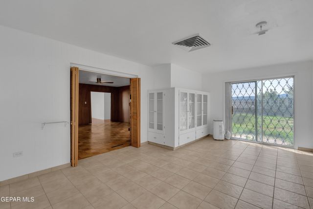 3929 LAS VEGAS Drive, El Paso, TX 79902